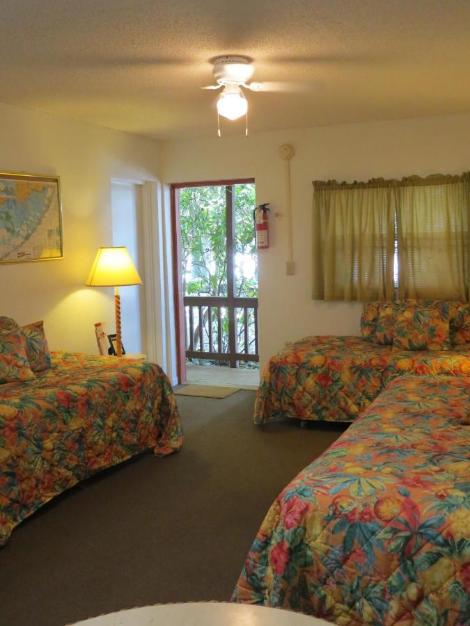 Ed & Ellen'S Lodgings Key Largo Motel Bagian luar foto